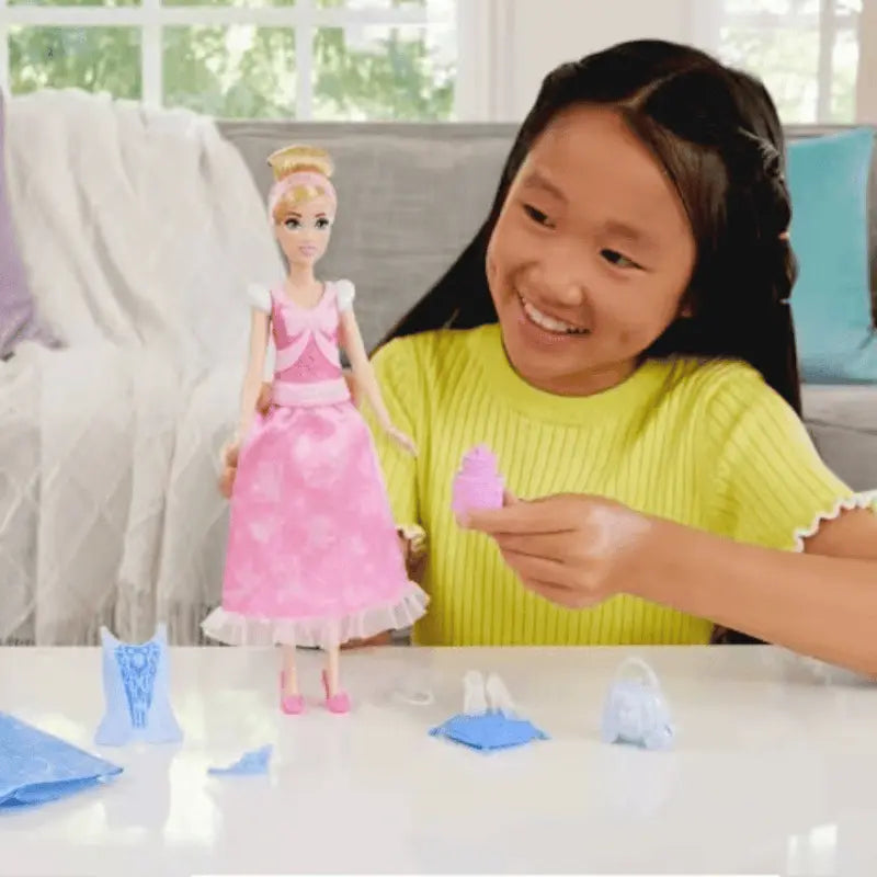 Boneca Disney Princesa Cinderela Fashion 2 Em 1 Com Acessórios